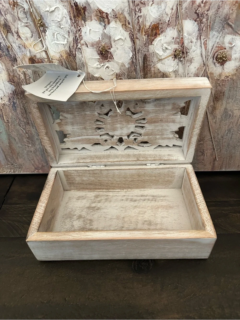 Global artisans add touch